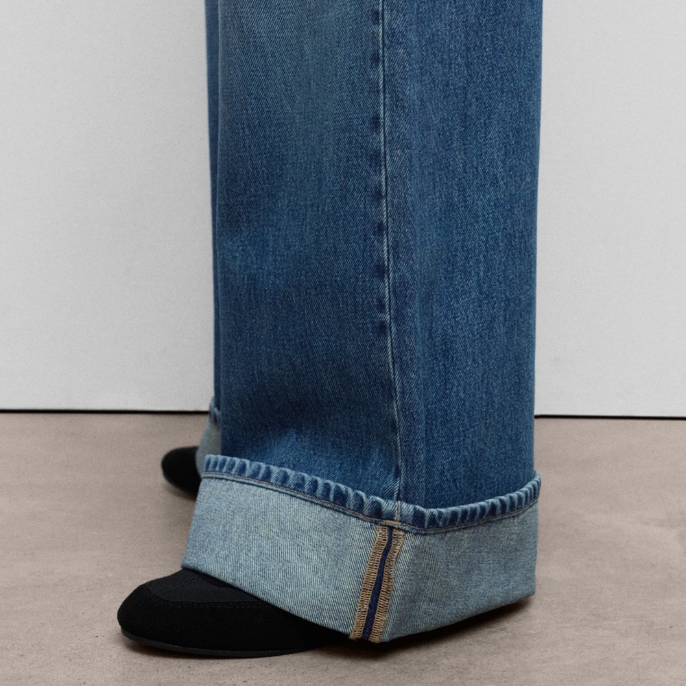 WIDE-LEG JEANS WITH TURN-UP HEM - Picture 4 of 9
